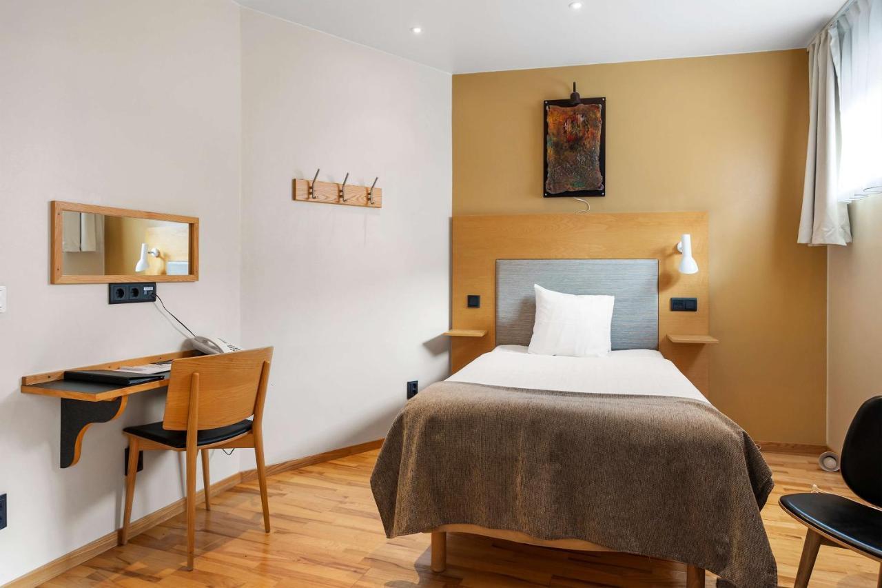 Hotel Western Royal 4*