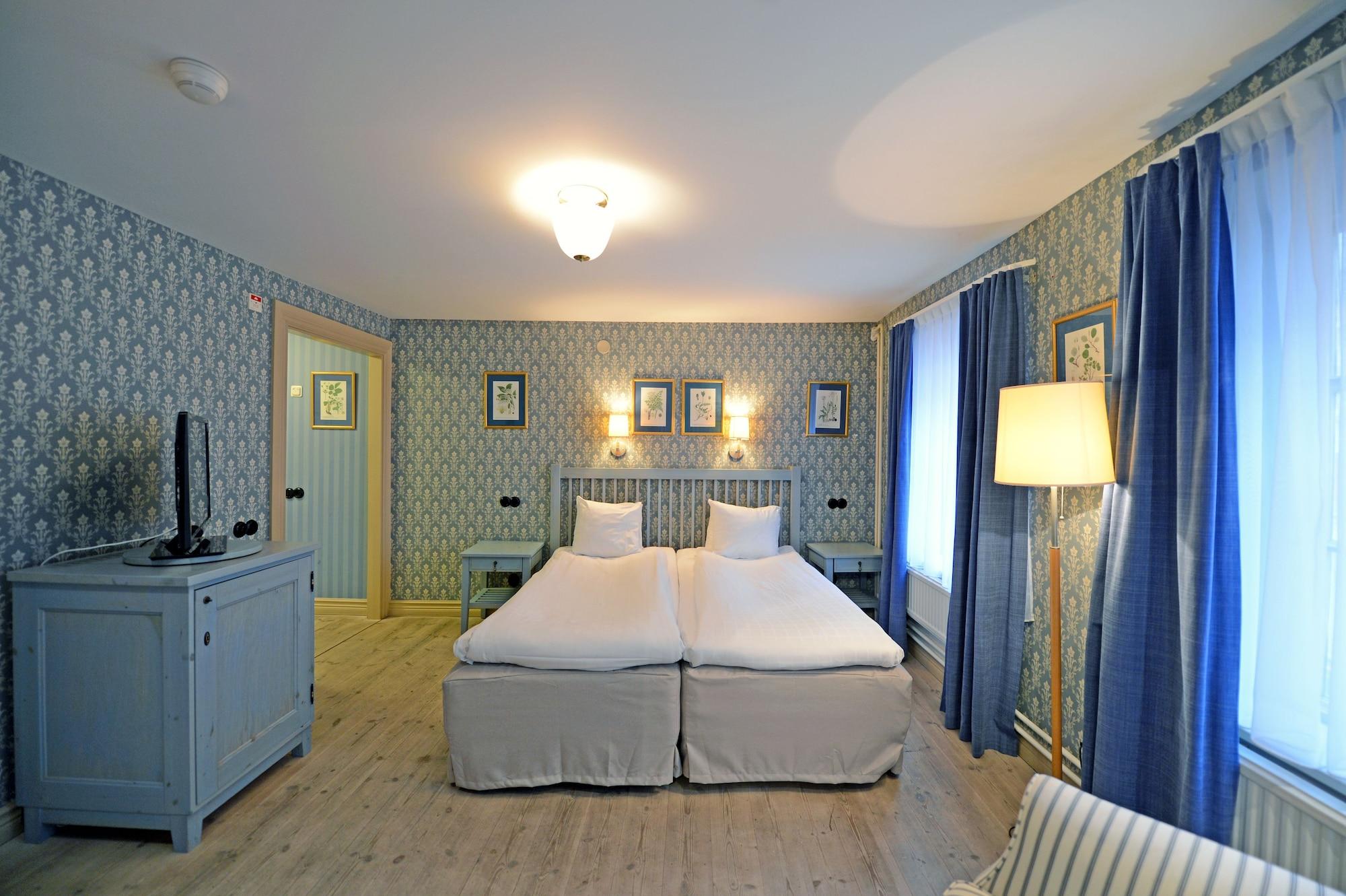 Western Royal 4*